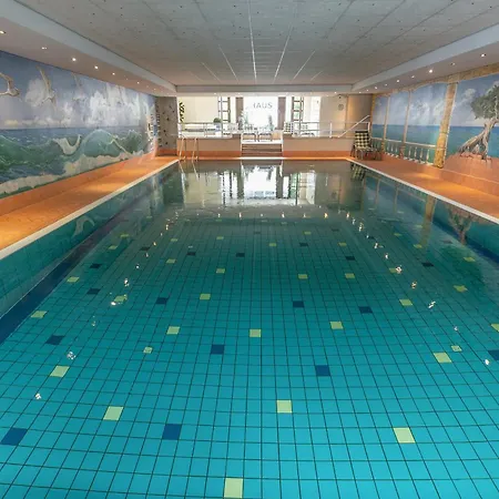 Goebel Garni Hotel 3*